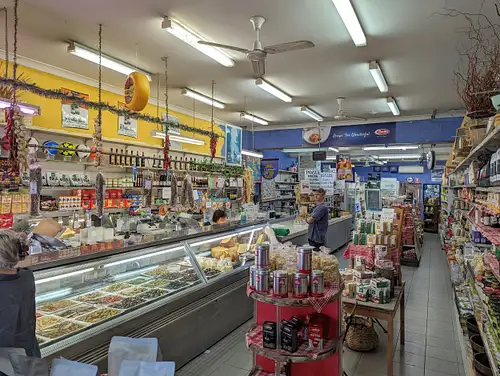 Five dockve dock Little Italy Food Tour